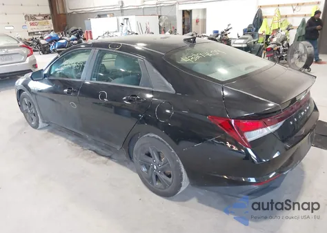 2022 Hyundai Elantra Sel from USA, damaged, VIN 5NPLM4AG2NH071831